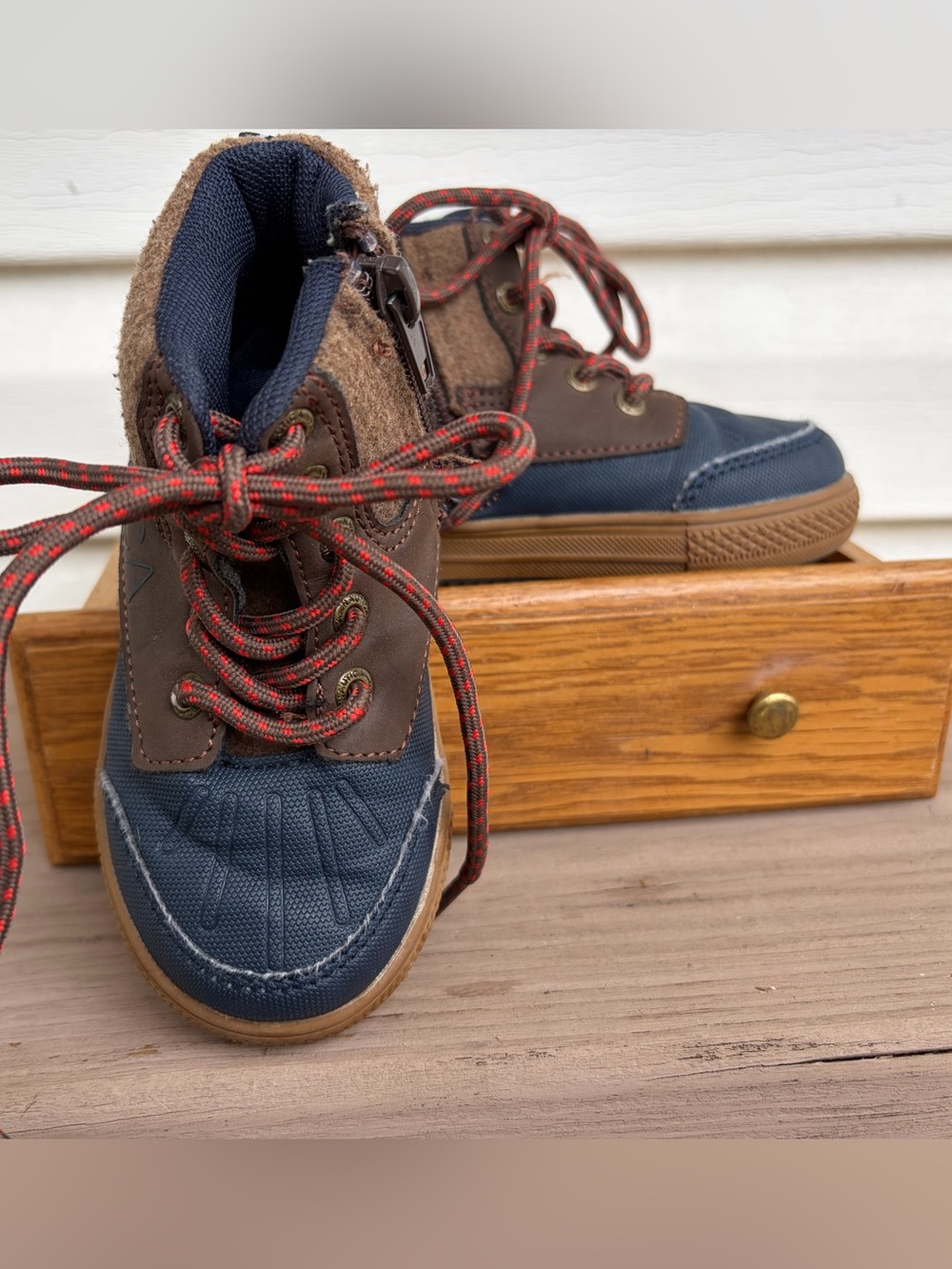 Nautica Toddler Boys Size 7 Navy Brown Duck Boot High Top Sneakers Side Zip